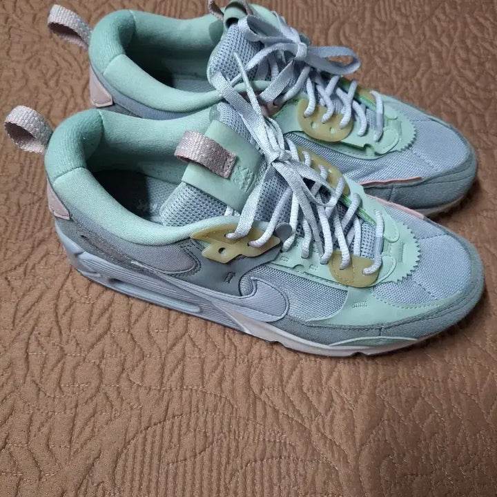 [BUNJANG] Nike Air Max 90 Futura Women&