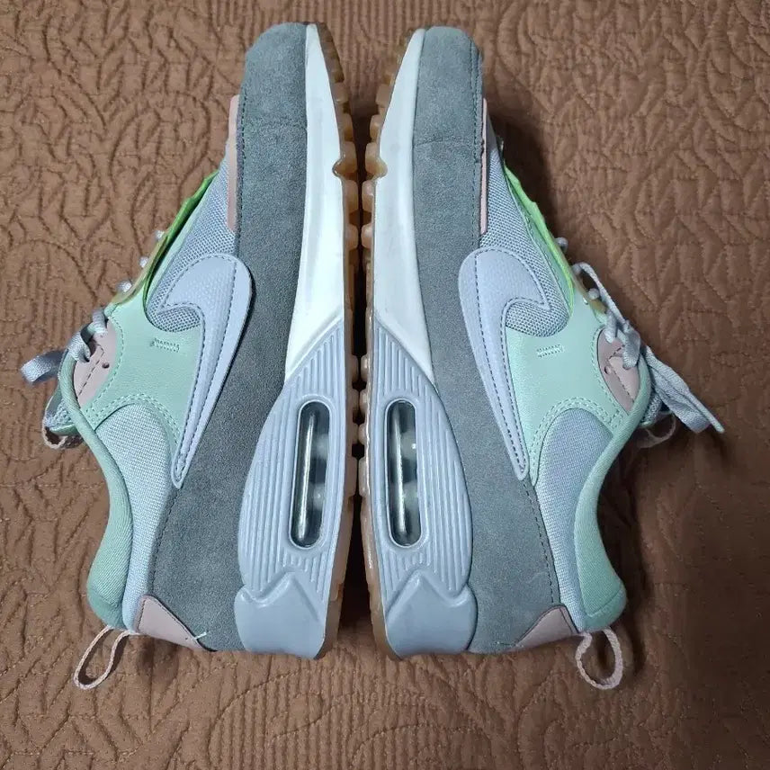 [BUNJANG] Nike Air Max 90 Futura Women&