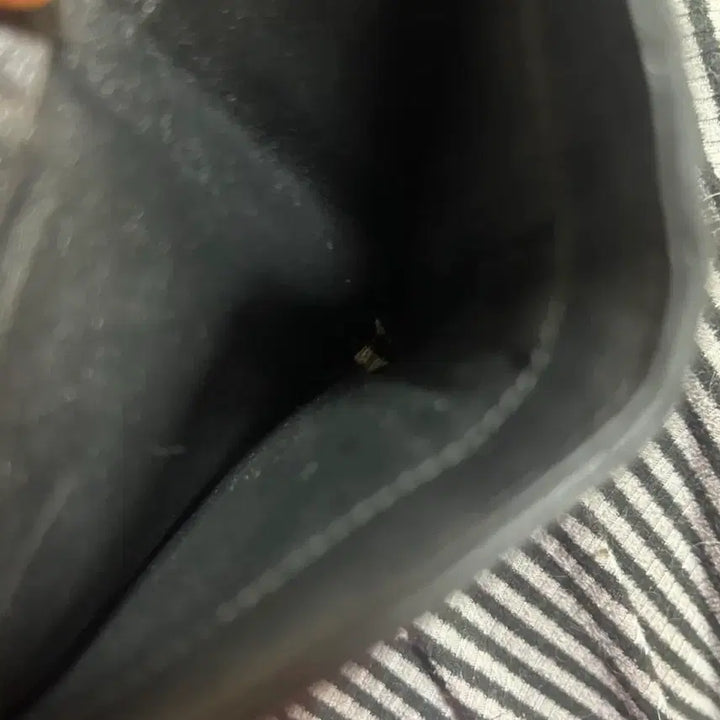 [BUNJANG] Saint Laurent Monogram Bi-fold Wallet / (정품) 생로랑 모노그램 캐비어 반지갑