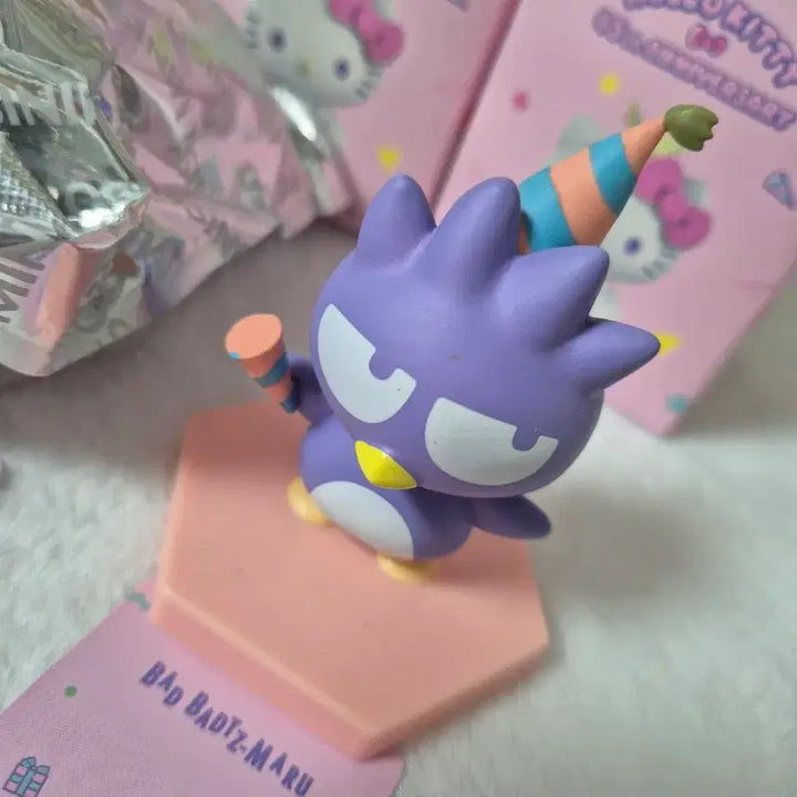 [BUNJANG] Sanrio Kiki 45th Anniversary Retro Figure / 산리오정품] 키키/ 산리오45주년 기념 피규어 레트로 고전 키키