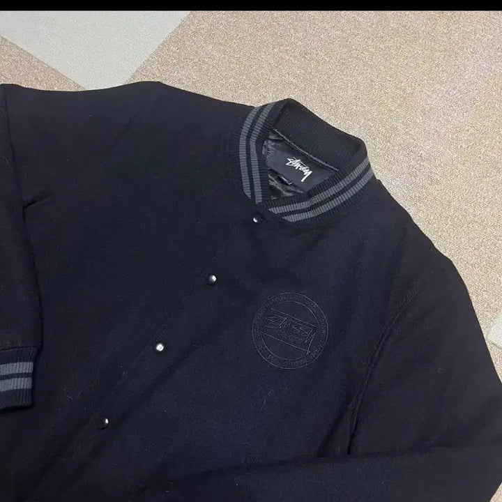 [BUNJANG] Stussy Black Varsity Jacket / 스투시 블랙 바시티 자켓