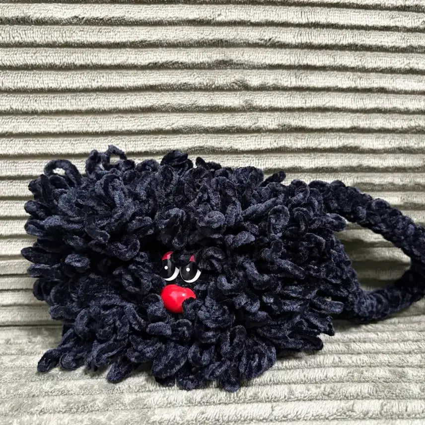 [BUNJANG] Loopruff Chunky Pocket Hand-knitted Card Wallet / 루프러프 청키포켓 손뜨개 카드지갑