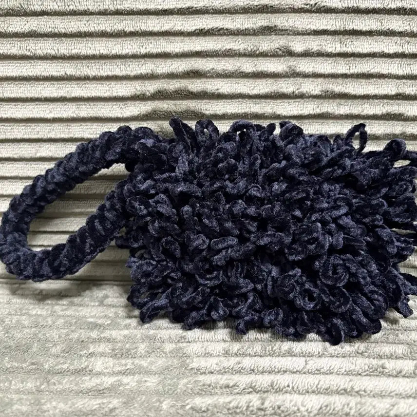 [BUNJANG] Loopruff Chunky Pocket Hand-knitted Card Wallet / 루프러프 청키포켓 손뜨개 카드지갑