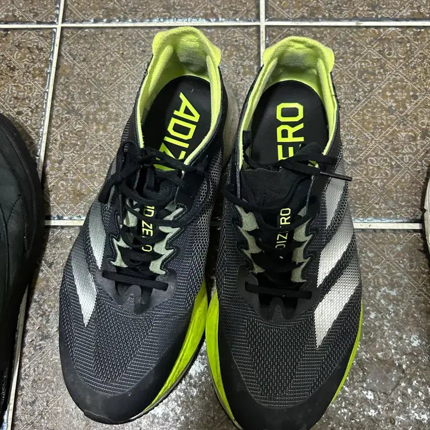 [BUNJANG] Adidas Adizero Running Shoes / 아디다스 아디제로 운동화 블랙/형광