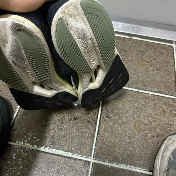 [BUNJANG] Adidas Adizero Running Shoes / 아디다스 아디제로 운동화 블랙/형광