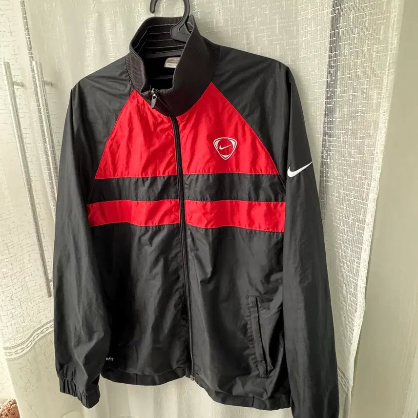 [BUNJANG] Nike Retro Windbreaker Jersey M / 나이키 레트로 바람막이 져지 M
