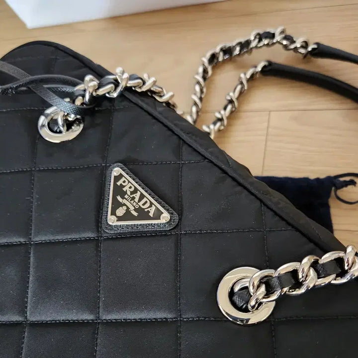 [BUNJANG] Prada Quilted Chain Shoulder Bag / 새상품급)프라다퀼팅체인숄더백