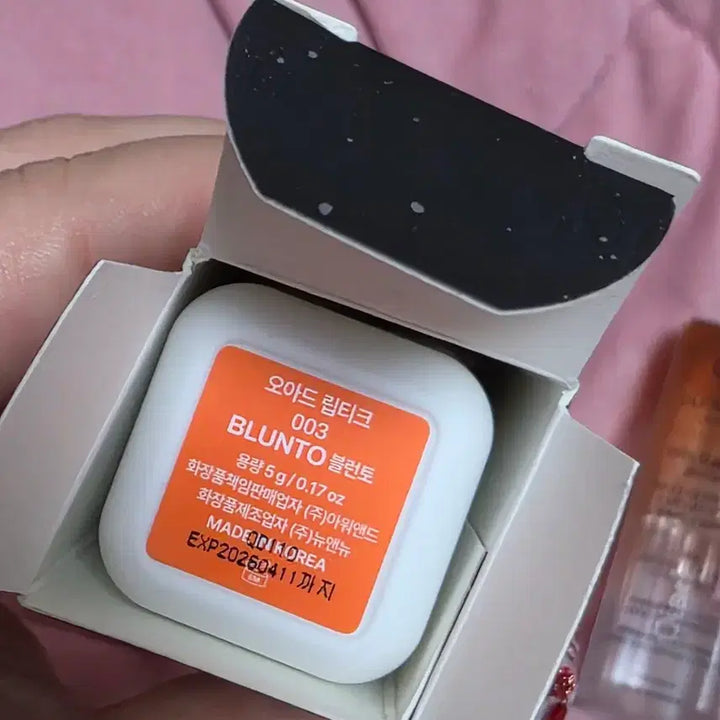 [SOLD OUT] 새상품) 오아드 립티크 003 블런토 & 립글로우 일괄판매