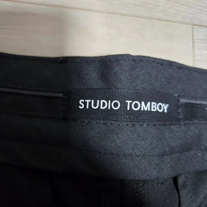 [BUNJANG] Studio Tomboy Black Slacks Pants L / 스튜디오톰보이 원단좋은 검정색  슬랙스 바지 L