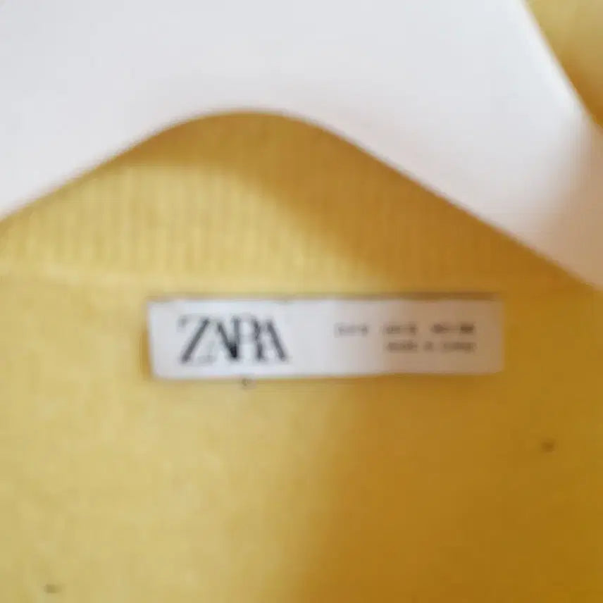 [BUNJANG] ZARA Knit Angora Cardigan (55-66) / 자라 니트 스웨터 가디건/55-66