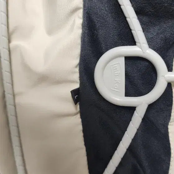 [BUNJANG] Ivory Padded Jacket L Size / 아이보리 패딩 점퍼 L