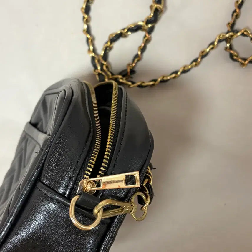 [BUNJANG] Crossbody Bag / 체인 크로스백