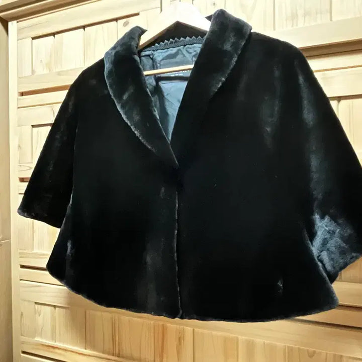 [BUNJANG] Mink Cape Vest / 밍크 베스트 망또 베스트 쉐어드 밍크