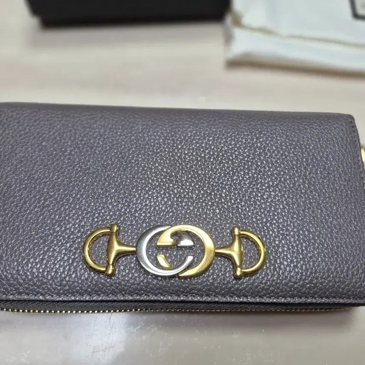 [BUNJANG] Gucci Zumi Zipper Long Wallet / 구찌 주미 지퍼 장지갑
