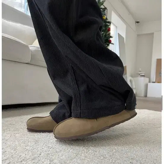 [BUNJANG] A.H.C (A.H.C) Quality Soft Corduroy Snap Pants Navy Charcoal M / 아직 퀄리티 소프트 골덴 스냅 팬츠 네이비차콜m/기본