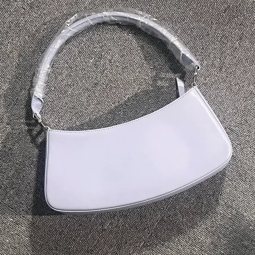 [BUNJANG] OSOÏ BELTED BROCLE_SMALL_PALE BLUE Handbag / 오소이 BELTED BROCLE_SMALL_PALE BLUE