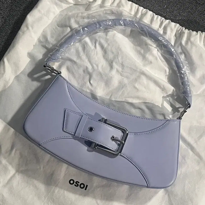 [BUNJANG] OSOÏ BELTED BROCLE_SMALL_PALE BLUE Handbag / 오소이 BELTED BROCLE_SMALL_PALE BLUE