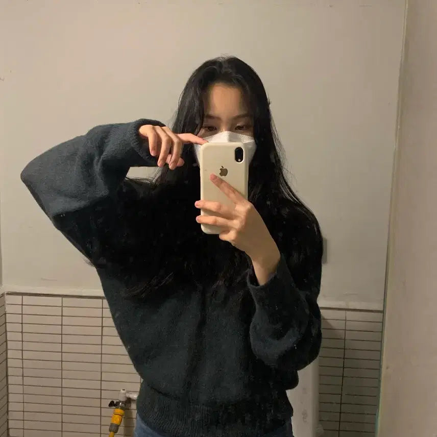 [BUNJANG] London Flat Mint Khaki Knit Sweater / 민트카키컬러 니트