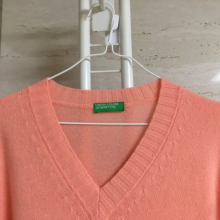 [BUNJANG] Benetton V-Neck Wool Knit Sweater / 베네통 22년 브이넥 울 니트 S