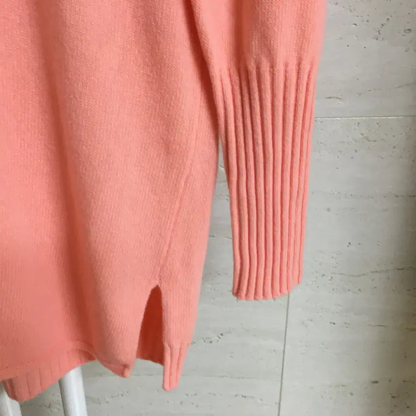 [BUNJANG] Benetton V-Neck Wool Knit Sweater / 베네통 22년 브이넥 울 니트 S