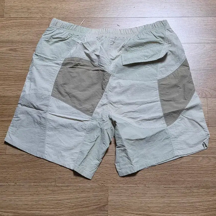 [SOLD OUT] 디스이즈네버댓 Wave Short Beige L사이즈
