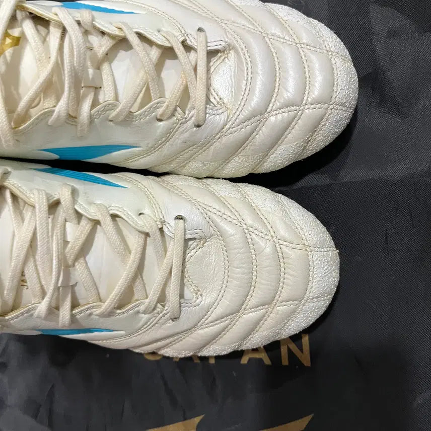 [SOLD OUT] 일본산 미즈노 모나르시다 네오2 WIDE [255] 축구화