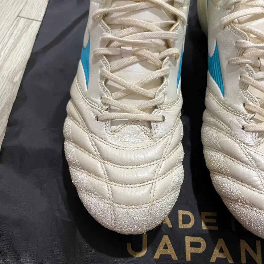 [SOLD OUT] 일본산 미즈노 모나르시다 네오2 WIDE [255] 축구화