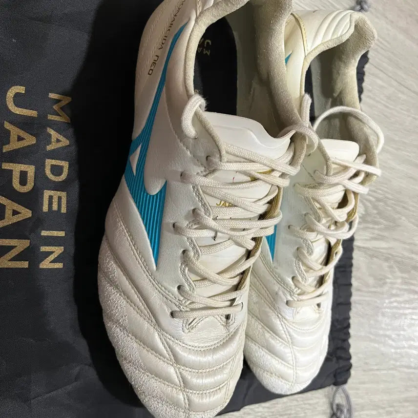 [SOLD OUT] 일본산 미즈노 모나르시다 네오2 WIDE [255] 축구화
