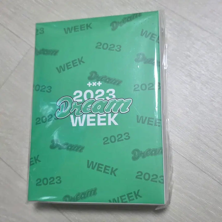 [BUNJANG] TXT 2023 Dream Week Kit / 미개봉 TXT 투바투 2023 드림위크 키트