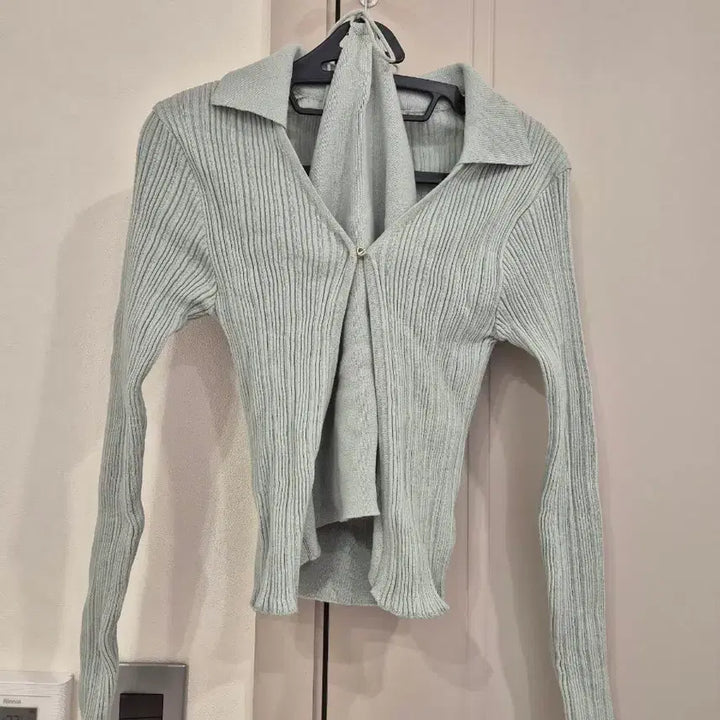 [BUNJANG] Abbie's Mint Halter Neck Knit Cardigan Set / 강민경 착용) 아비에무아 민트 홀터넥 나시 가디건 세트 2사이즈