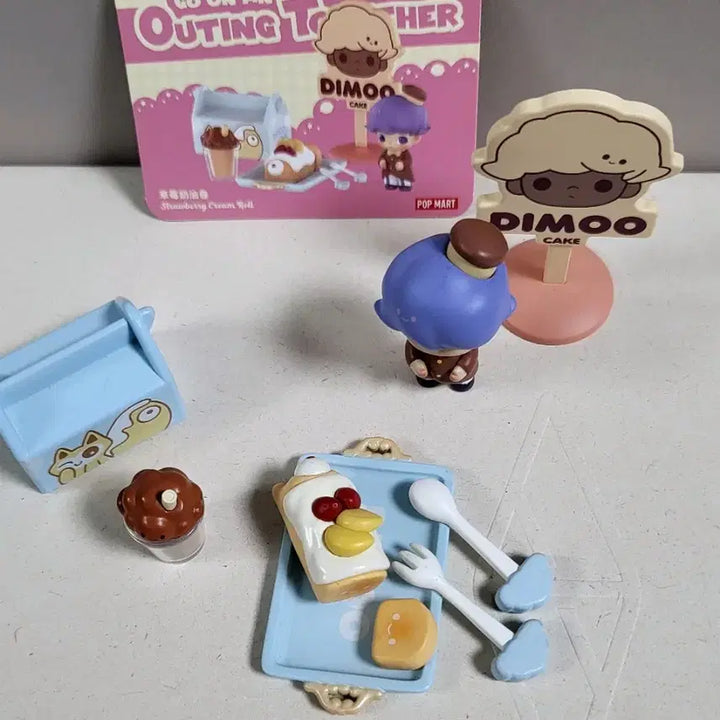 [BUNJANG] Popmart Dimoo Strawberry Cream Figure / popmart dimoo 팝마트 디무 strawberry cream