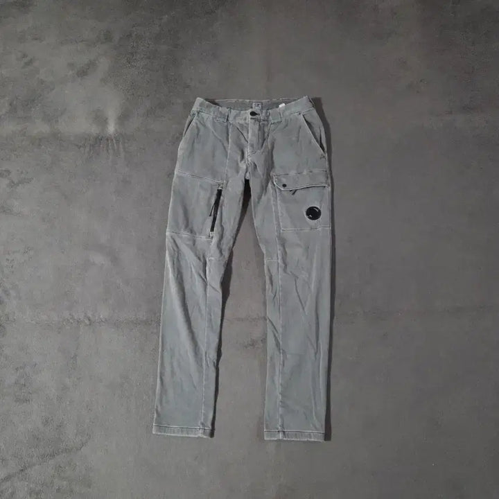 [BUNJANG] CP Company Cargo Pants (Size 44) / cp컴퍼니 렌즈 카고 팬츠 44 (30-31)