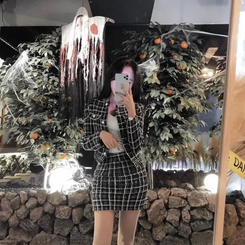 [BUNJANG] Tweed Check Two-Piece Set (Jacket + Skirt) / [새상품] 트위드 체크 투피스 세트 (자켓+스커트)