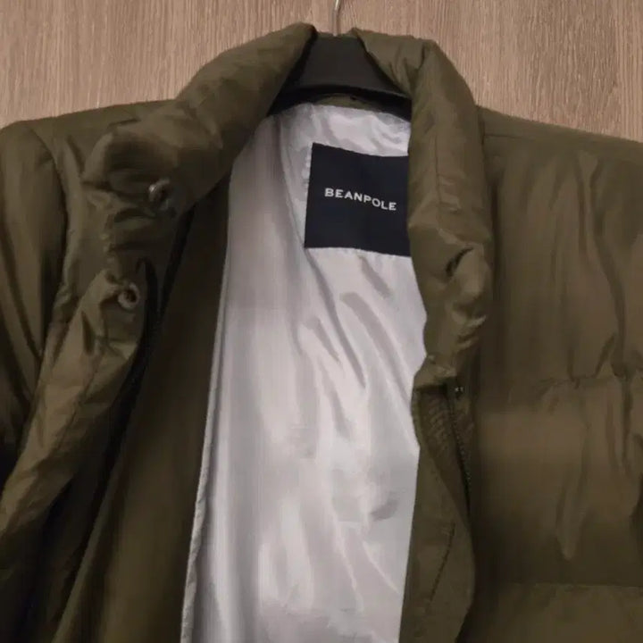 [BUNJANG] Beanpole Khaki Padded Jumper (Size 66) / 빈폴 카키색 패딩 점퍼66 새상품