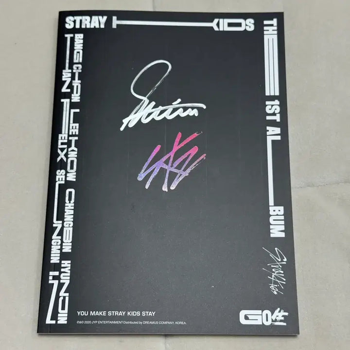 [BUNJANG] Stray Kids Seungmin Signed Album / 스트레이키즈 승민 고생 싸인 앨범