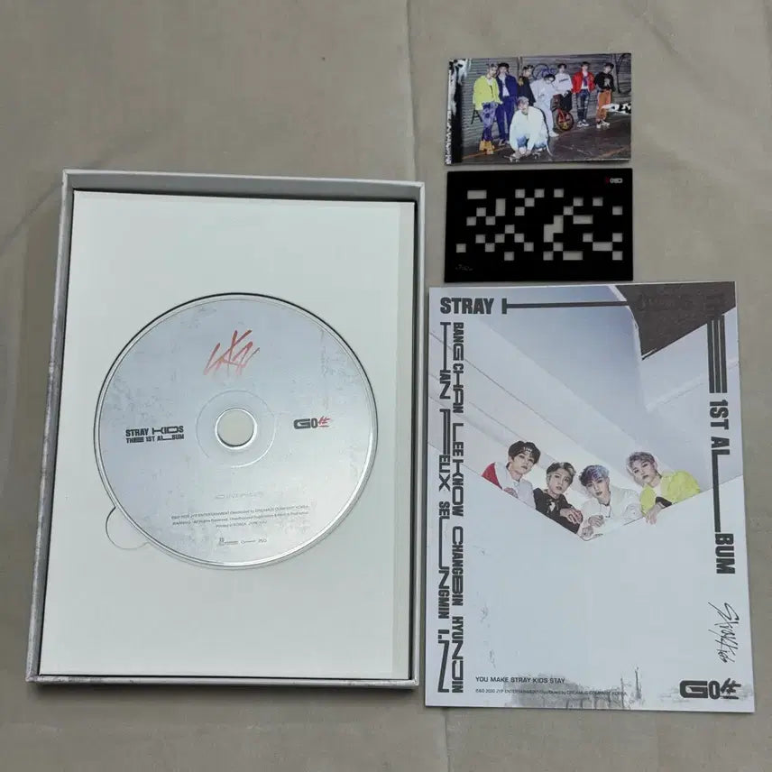 [BUNJANG] Stray Kids Seungmin Signed Album / 스트레이키즈 승민 고생 싸인 앨범