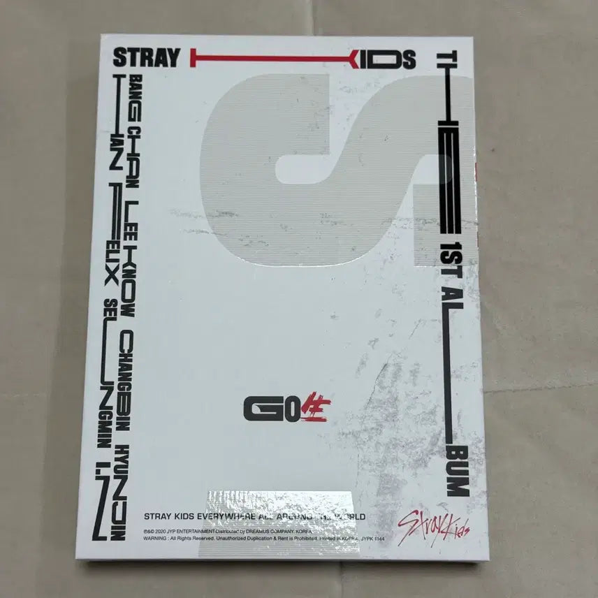 [BUNJANG] Stray Kids Seungmin Signed Album / 스트레이키즈 승민 고생 싸인 앨범