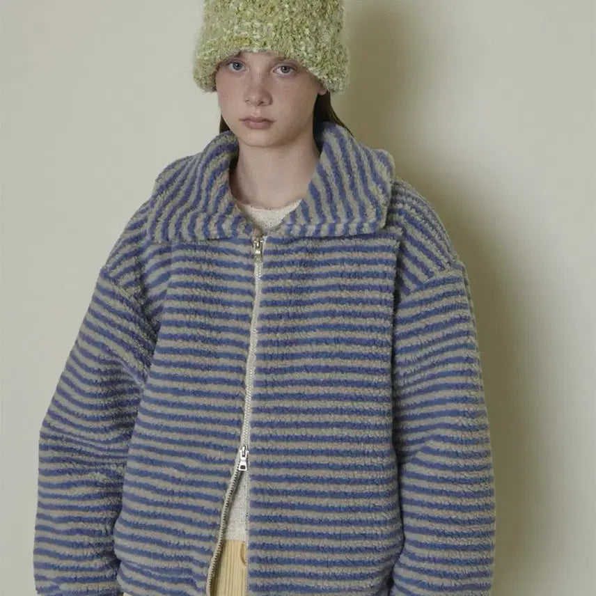 [BUNJANG] Fun From Fun Stripe Fleece Blouson Jacket Blue Beige / (마지막 가격내림)펀프롬펀 스트라이프 플리스 블루종 자켓 블루베이지