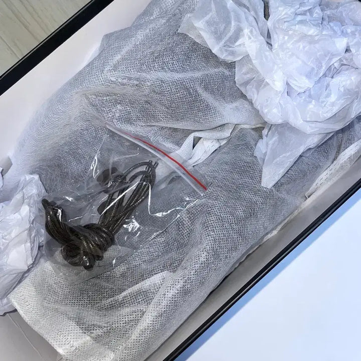 [BUNJANG] [새상품, 풀구성] 페몬트 드레스 다크브라운 275 / [새상품, 풀구성] 페몬트 드레스 다크브라운 275