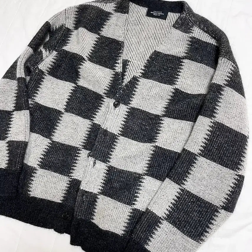 [BUNJANG] Unused Alpaca Checkered Flag Cardigan / unused 알파카 체커 플래그 가디건