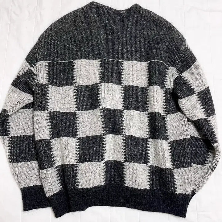 [BUNJANG] Unused Alpaca Checkered Flag Cardigan / unused 알파카 체커 플래그 가디건