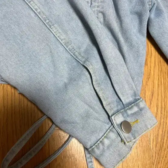 [BUNJANG] Denim Crop Shirt Jacket / 데님 크롭 셔츠 자켓