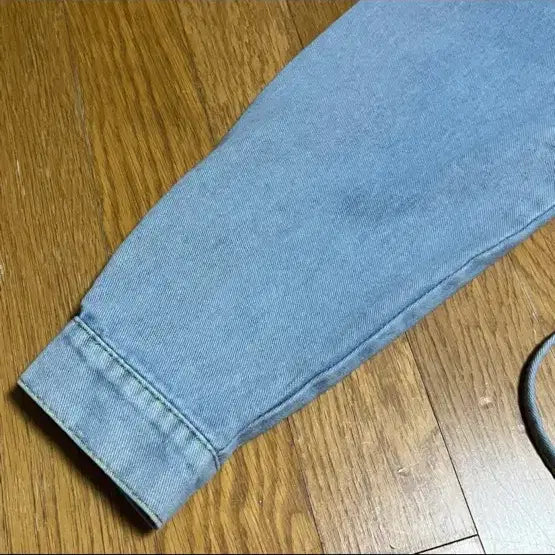 [BUNJANG] Denim Crop Shirt Jacket / 데님 크롭 셔츠 자켓