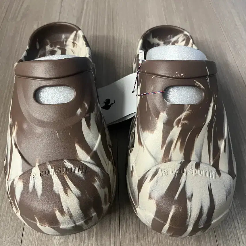 [SOLD OUT] 르꼬끄 마블 슬립온 뮬 클로그 260 새제품