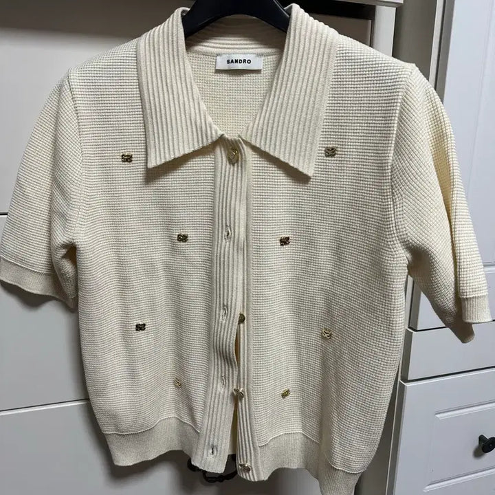 [BUNJANG] Sandro Metal Logo Cardigan / 산드로 메탈 로고 가디건