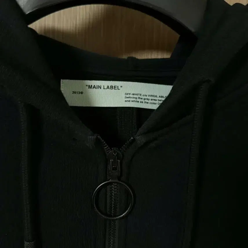 [BUNJANG] Off-White Black Hoodie / [ M ] 오프화이트 유화 후드집업 블랙