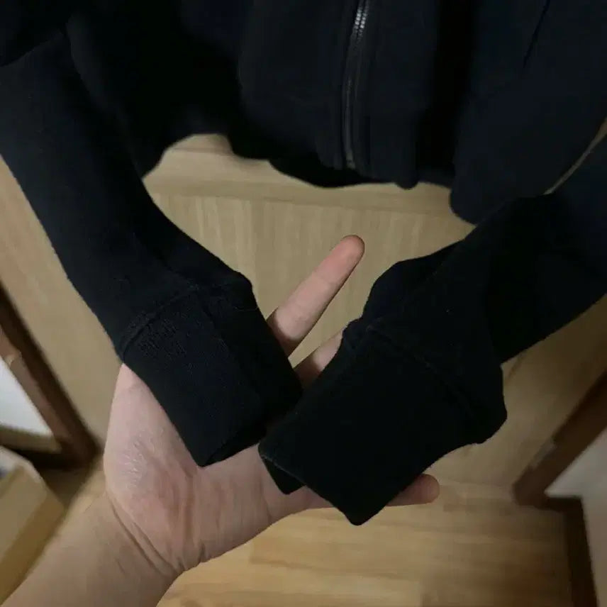 [BUNJANG] Off-White Black Hoodie / [ M ] 오프화이트 유화 후드집업 블랙