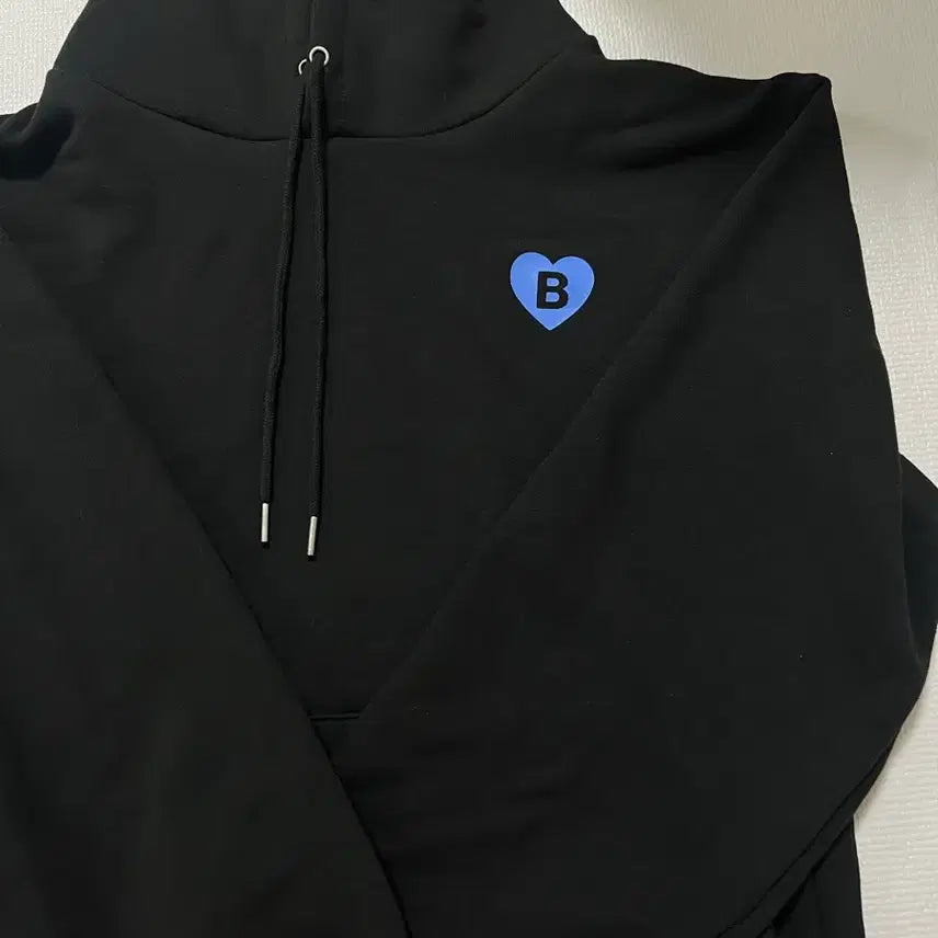[BUNJANG] Car the garden BLUE HEART Hoodie M / 카더가든 BLUE HEART 후드티 M / 카더가든 MD굿즈