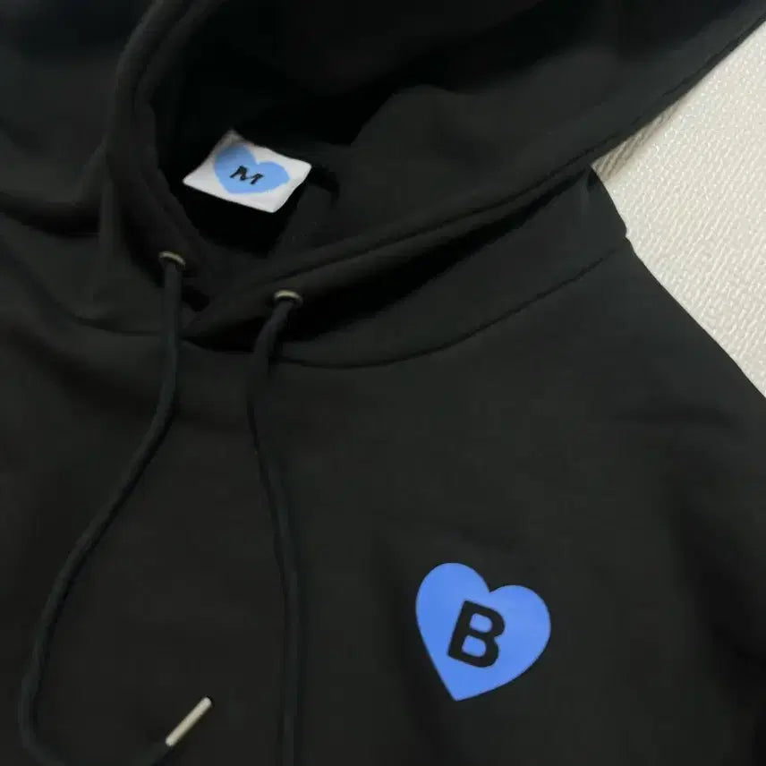[BUNJANG] Car the garden BLUE HEART Hoodie M / 카더가든 BLUE HEART 후드티 M / 카더가든 MD굿즈