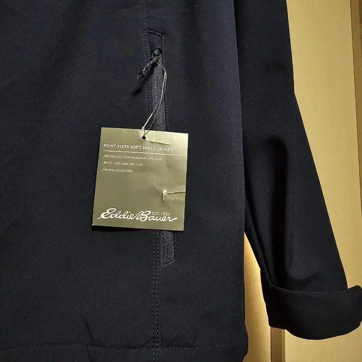 [BUNJANG] Eddie Bauer Point Vista Softshell Jacket (L) / 에디바우어 포인트 비스타 소프트쉘 자켓 (L) 새상품
